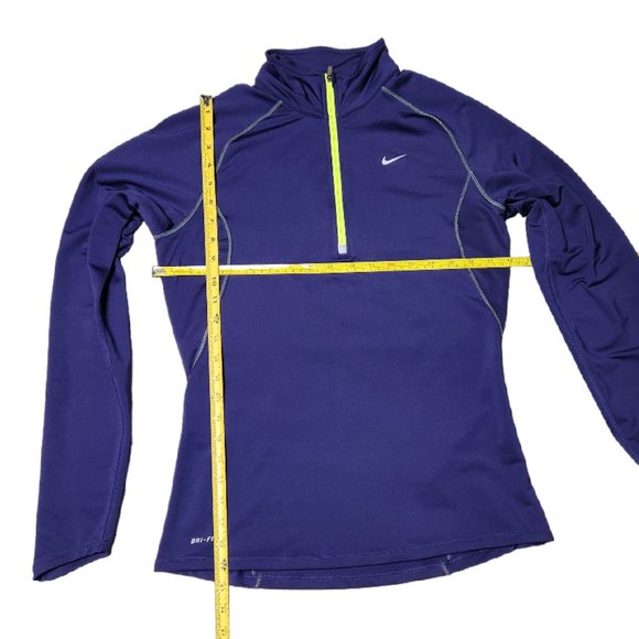 Nike dri-fit top - Picture 6 of 6